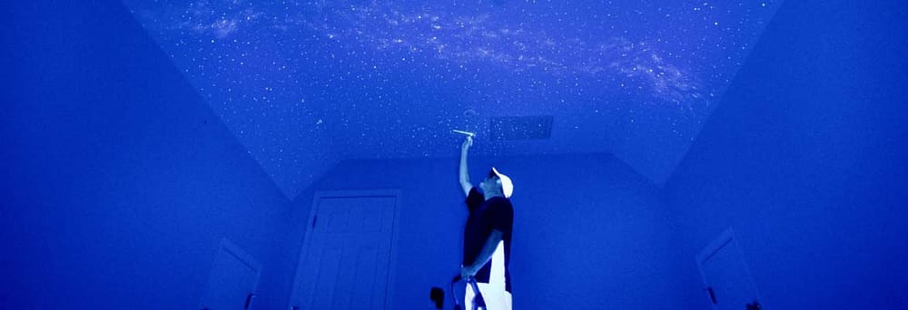 Painting a night sky mural